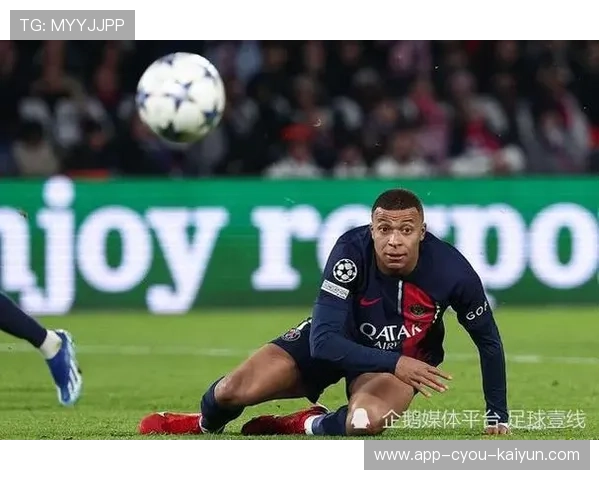巴黎前场三人组再度合体，姆巴佩闪击打开胜利之门